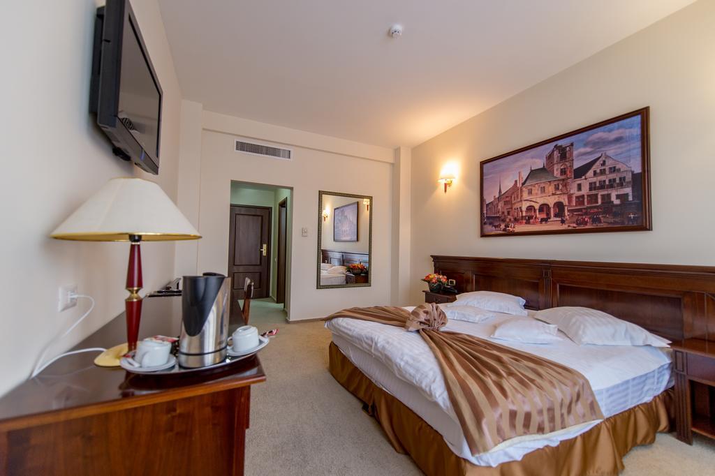 Hotel Rexton Craiova Rum bild