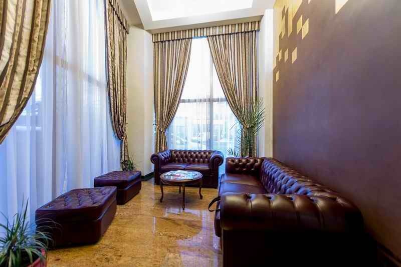 Hotel Rexton Craiova Exteriör bild